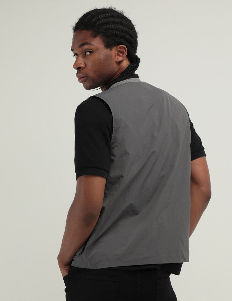 Chaleco con bolsillos para hombre 2
