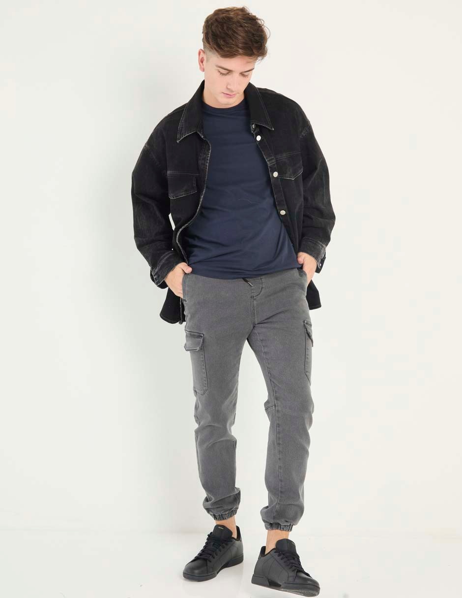 Jeans cargo slim para hombre 3