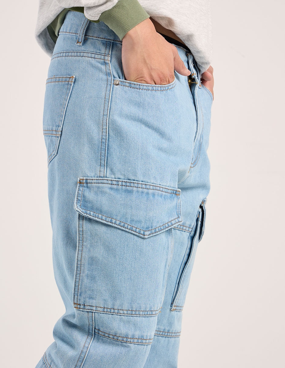 Jeans straight lavado claro para hombre 4