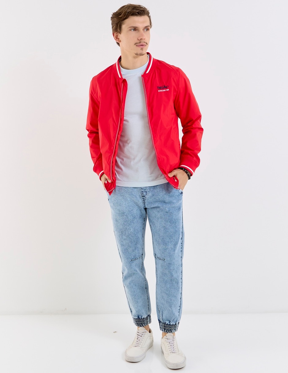 Jeans jogger slim deslavado para hombre
