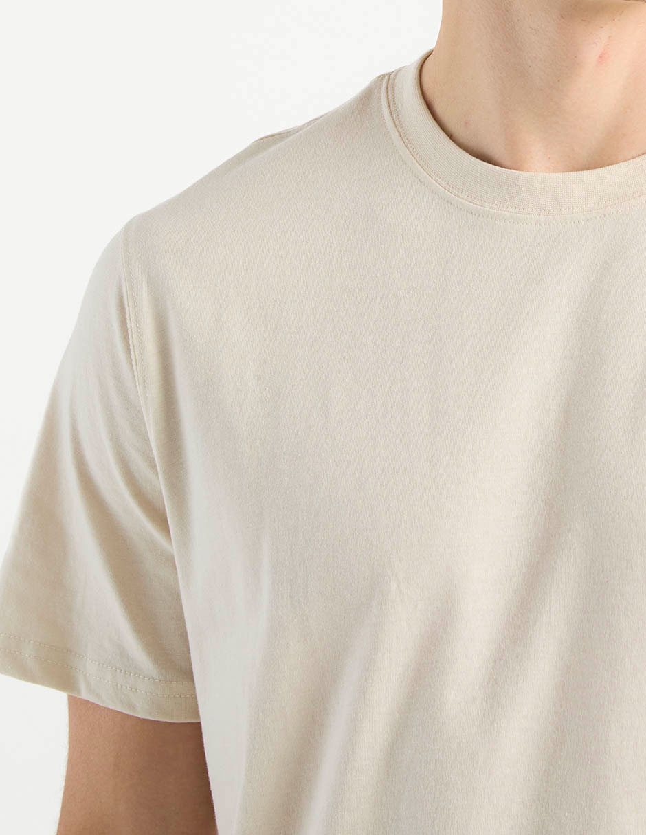 Playera cuello redondo para hombre 4