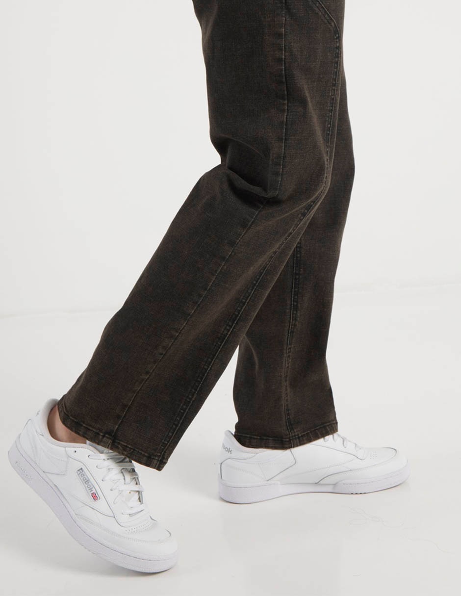 Jeans straight lavado obscuro para hombre 5