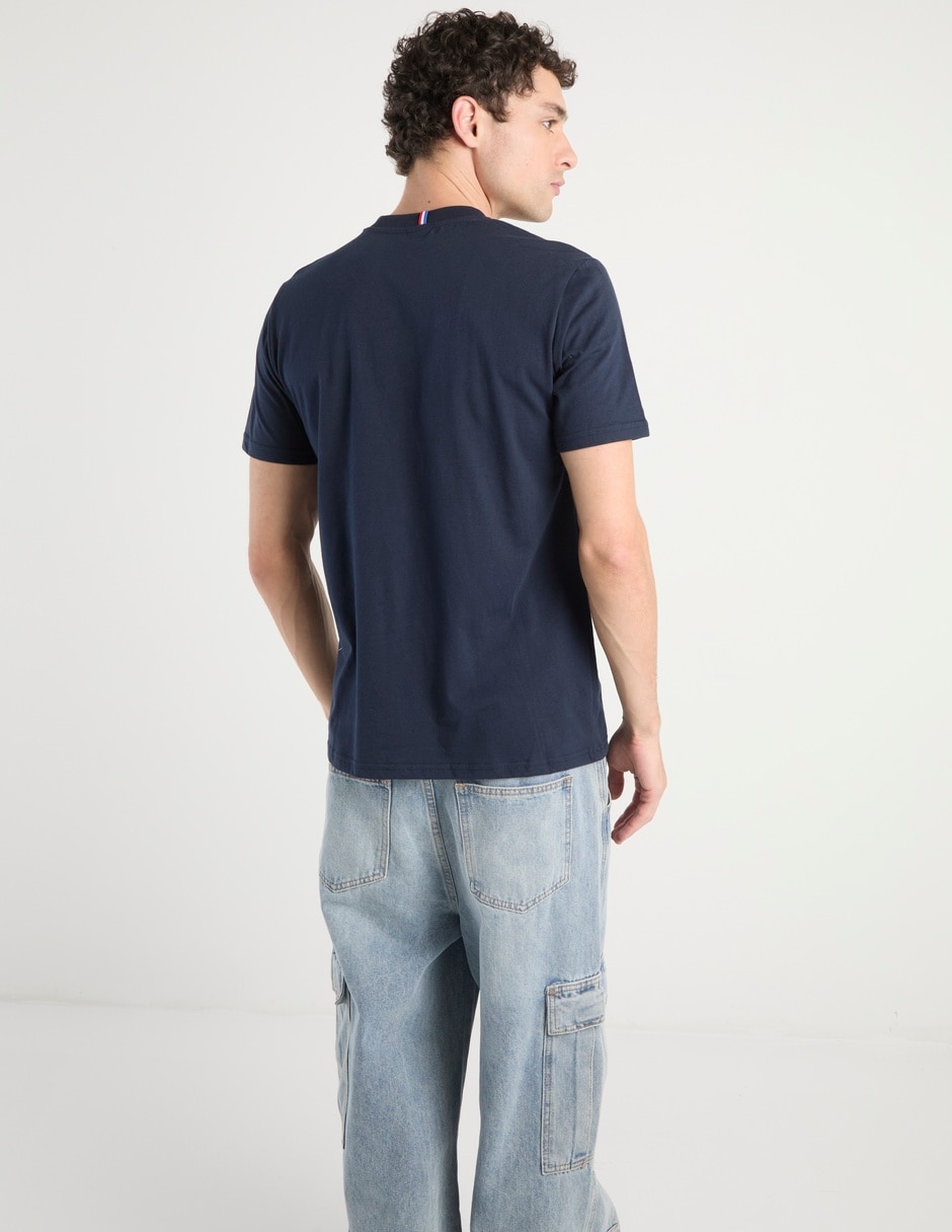 Playera cuello redondo para hombre 2