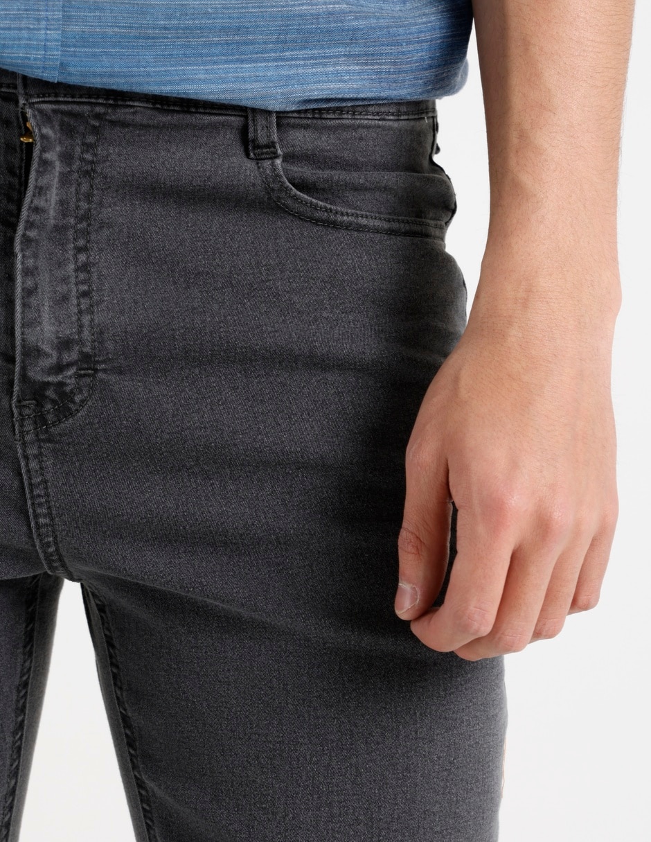 Jeans skinny para hombre 5